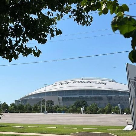 Lovely 2-Bedroom Condo Next To At&T Stadium Arlington Exterior photo